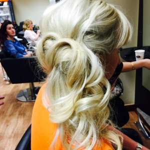 Hair Up Education Shelley´s Aberkenfig,, Bridgend, Mid Glamorgan