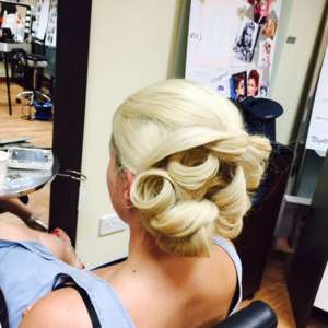 Hair Up Education Shelley´s Aberkenfig,, Bridgend, Mid Glamorgan